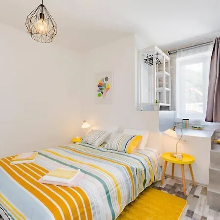Mia Apartment
